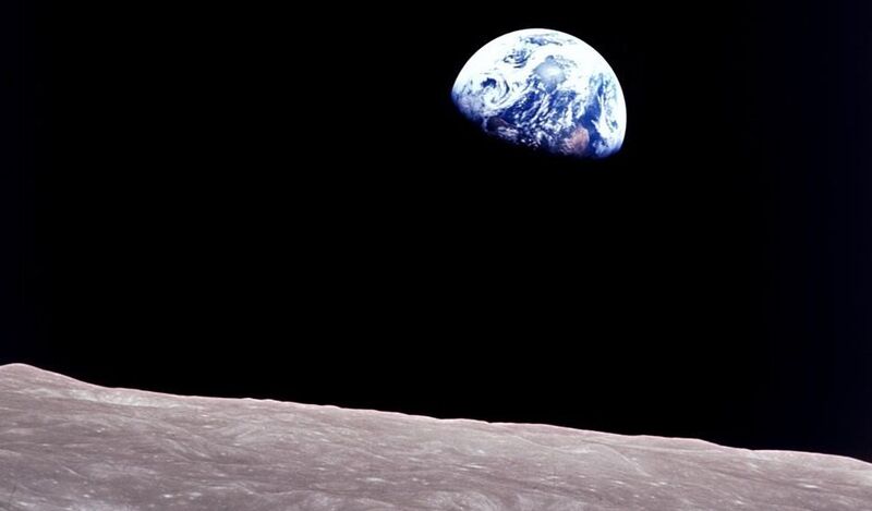 Восход Земли